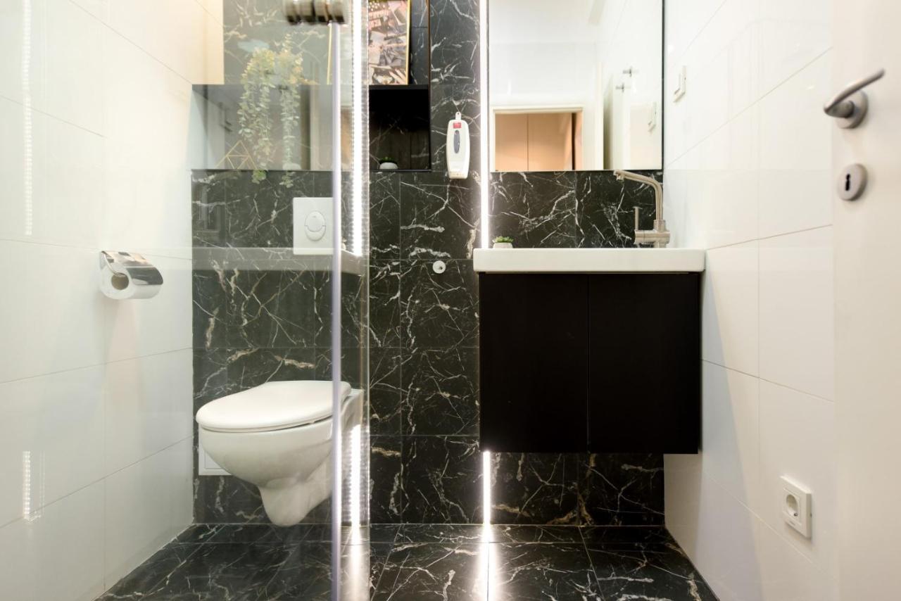 Calea Victoriei Modern Studio - Escape In The City Center Bukares Bagian luar foto