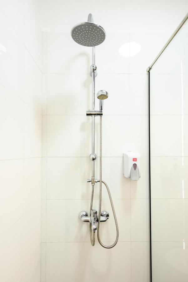 Calea Victoriei Modern Studio - Escape In The City Center Bukares Bagian luar foto
