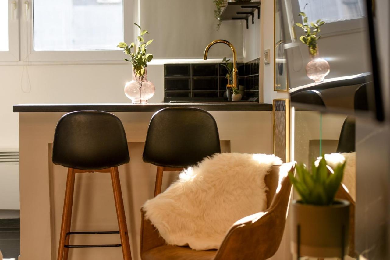 Calea Victoriei Modern Studio - Escape In The City Center Bukares Bagian luar foto