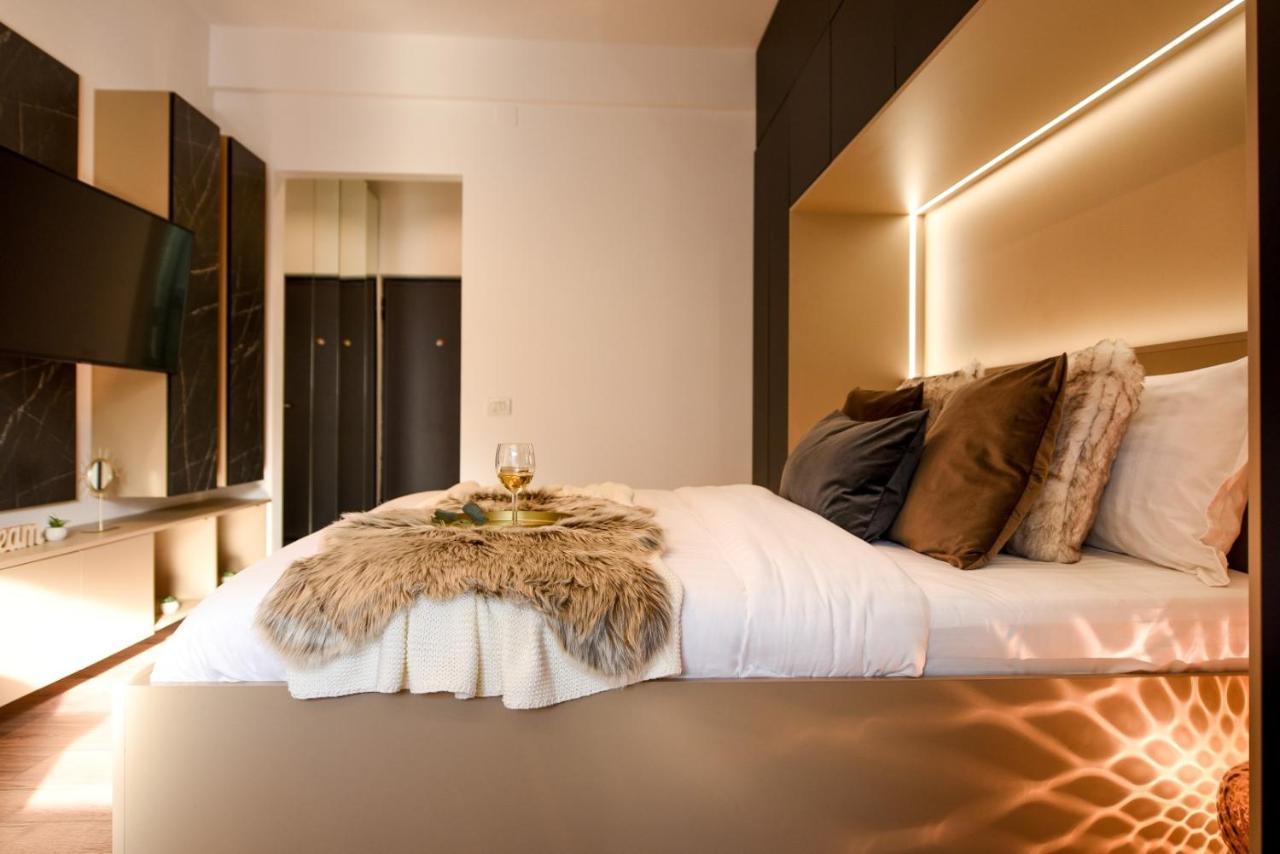 Calea Victoriei Modern Studio - Escape In The City Center Bukares Bagian luar foto